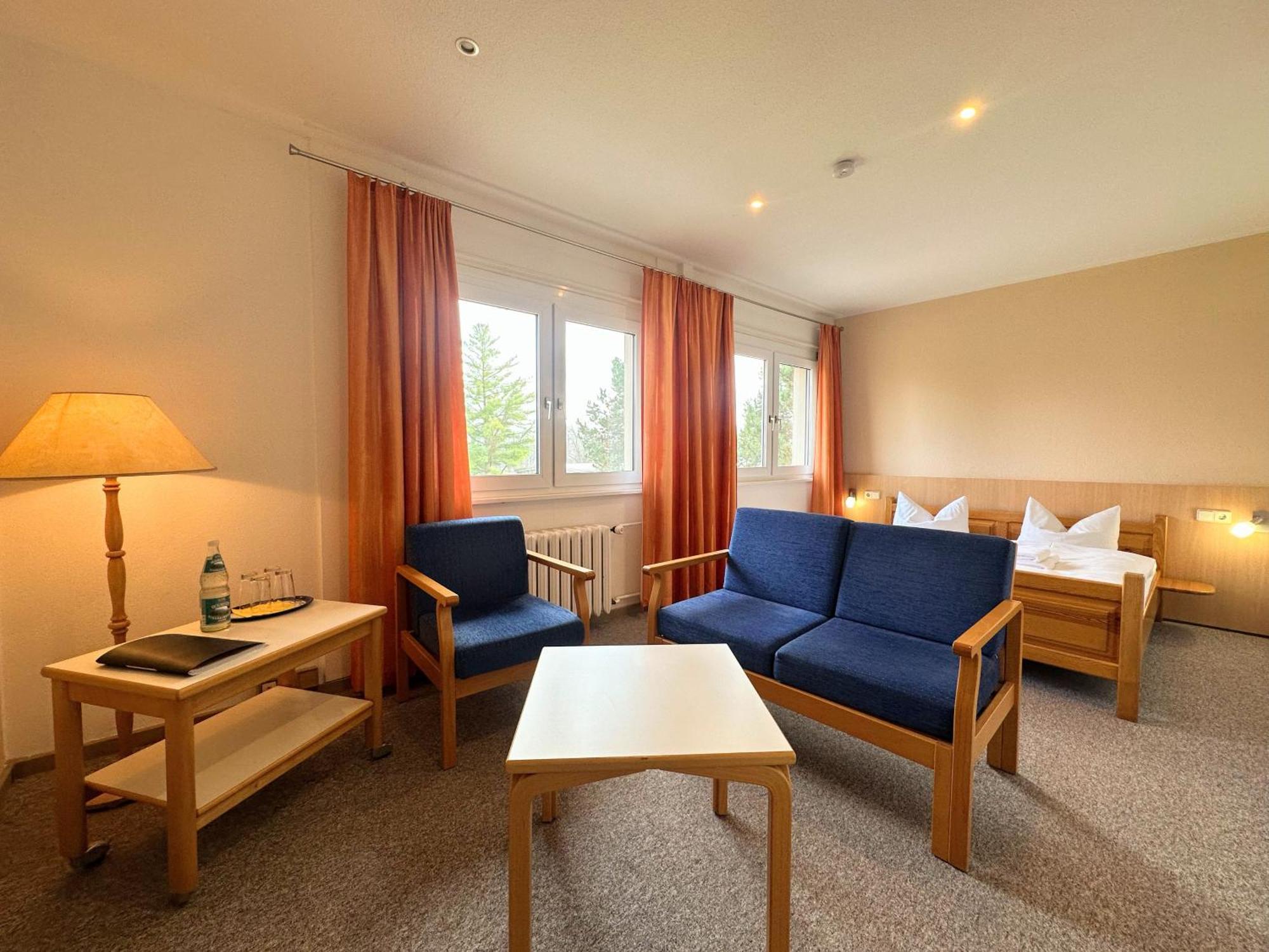 Hotel Am Laerchenberg I Fruehstueck, Wlan, Parkplatz Schirgiswalde-Kirschau Luaran gambar