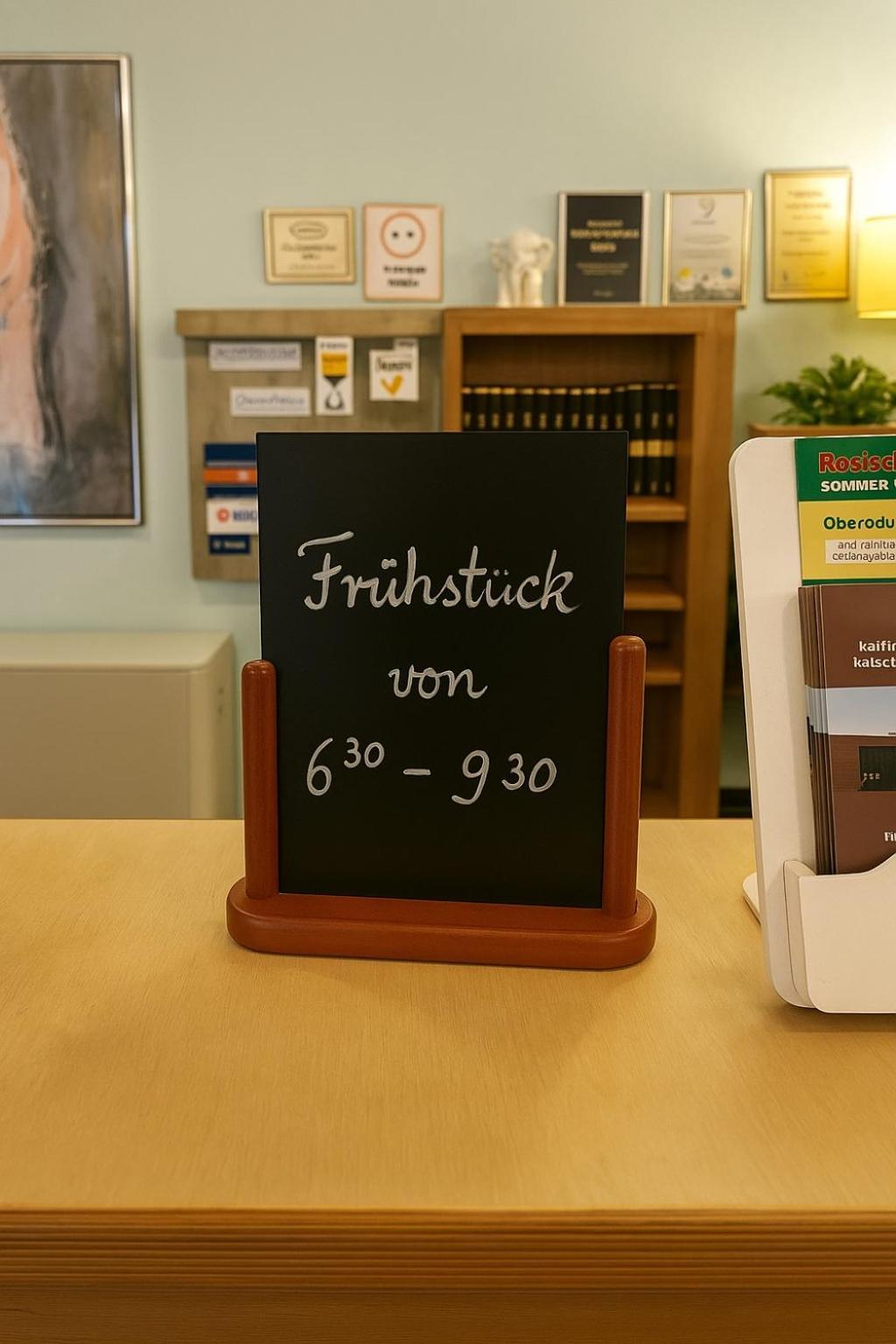 Hotel Am Laerchenberg I Fruehstueck, Wlan, Parkplatz Schirgiswalde-Kirschau Luaran gambar